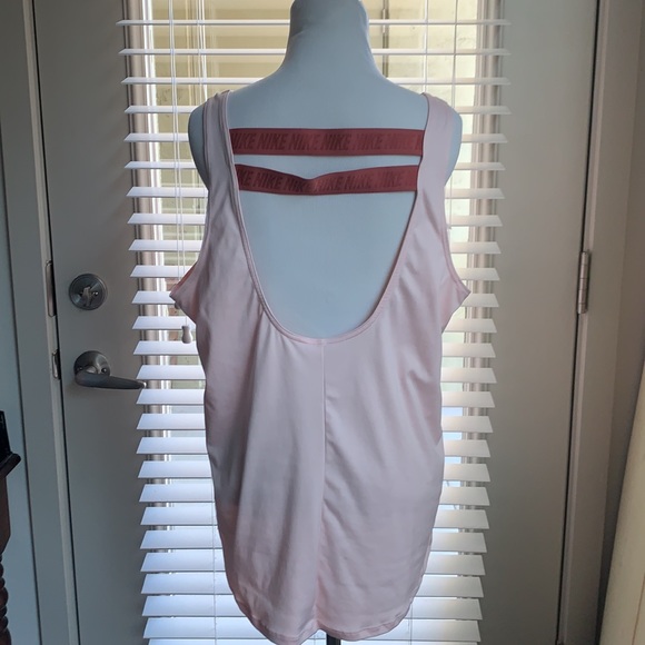 NIKE DRI FIT ATHELTIC TANK TOP - Picture 4 of 5